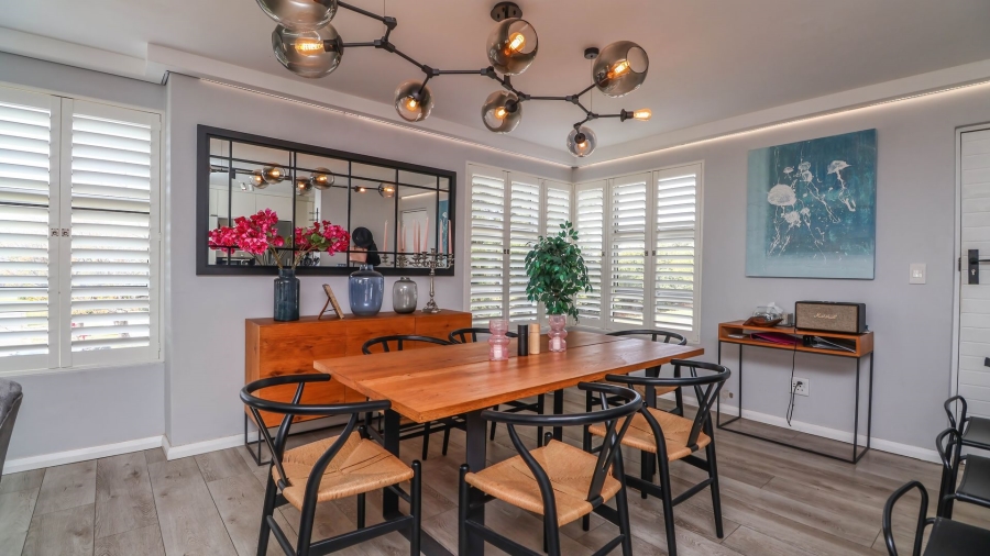 3 Bedroom Property for Sale in Bowtie Western Cape